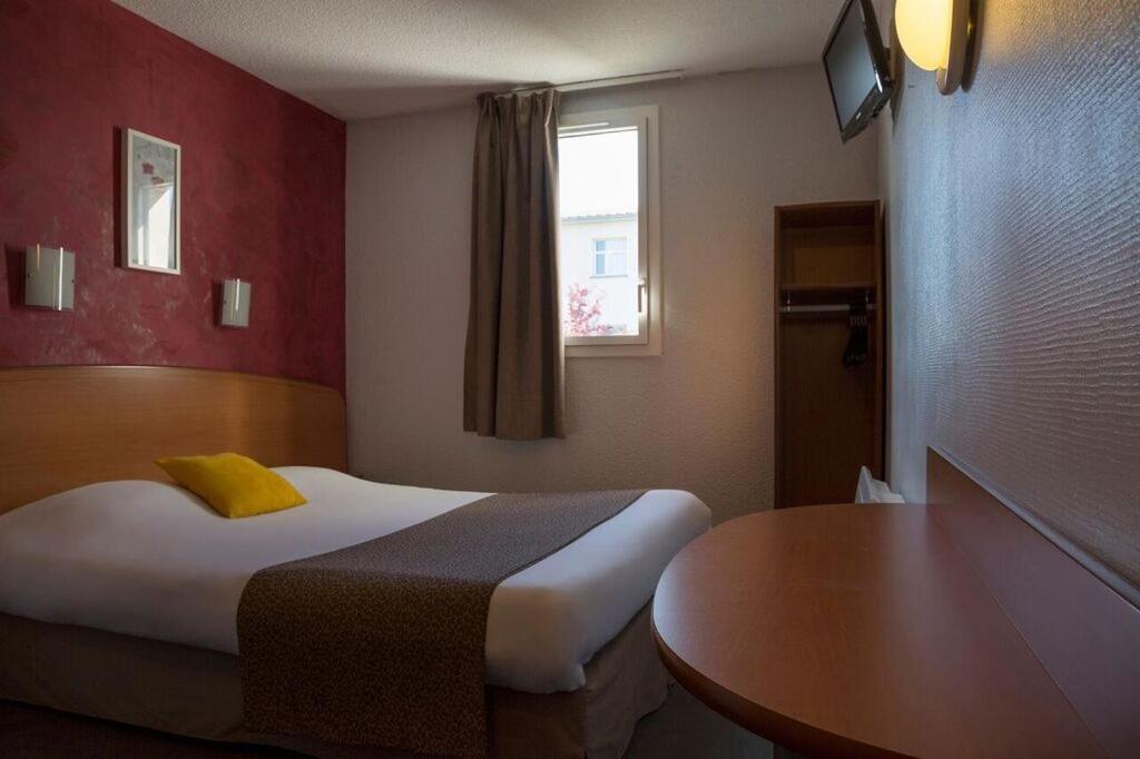The Originals City, Hotel Novella Confort, Nantes Est Carquefou Exterior photo